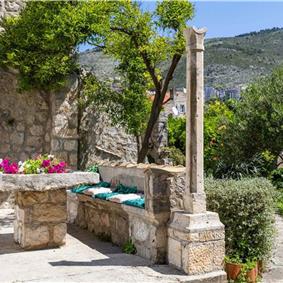 4 bedroom villa with pool in Lapad, Dubrovnik, sleeps 8